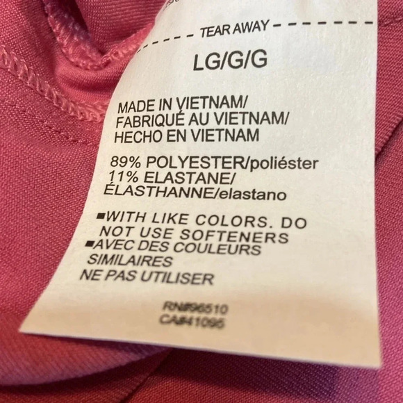 🌺 Under Armour long sleeve 🌺 - Picture 4 of 4